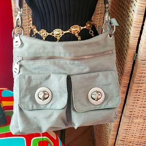 Baggallini crossbody bag